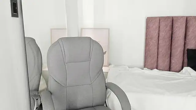 Snapshot of celestica_rose chatting on 01-05-26, 07:50 celestica rose online show from 01-05-26, 07:50