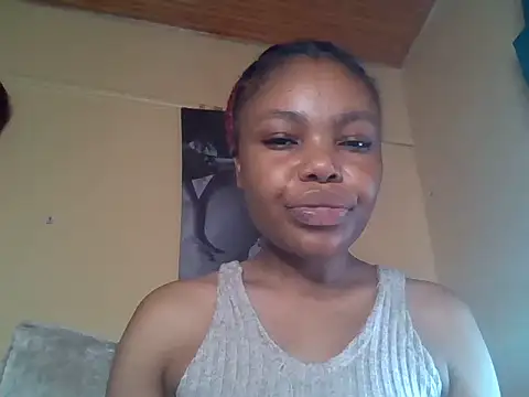 Snapshot of preety_breeh chatting on 06-10-26, 01:32 preety breeh online show from 06-10-26, 01:32