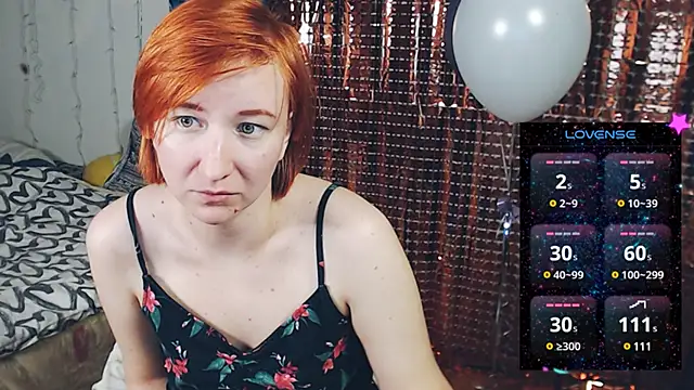 Snapshot of licentia__poetica chatting on 02-21-25, 08:38 licentia poetica online show from 02-21-25, 08:38