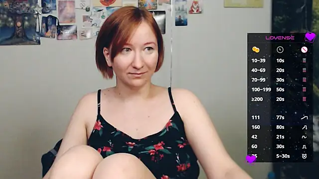Snapshot of licentia__poetica chatting on 03-27-26, 09:25 licentia poetica online show from 03-27-26, 09:25