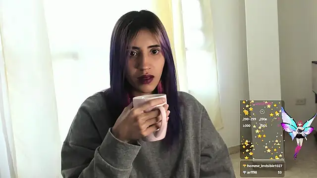 Snapshot of linnie_ chatting on 12-12-24, 11:29 linnie online show from 12-12-24, 11:29