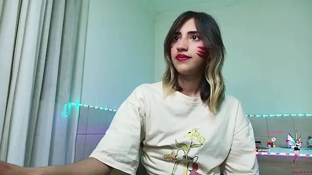 Snapshot of linnie_ chatting on 09-19-25, 06:59 linnie online show from 09-19-25, 06:59