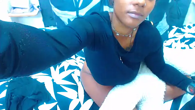 SAVAGExBOO online show from 01-01-25, 04:18