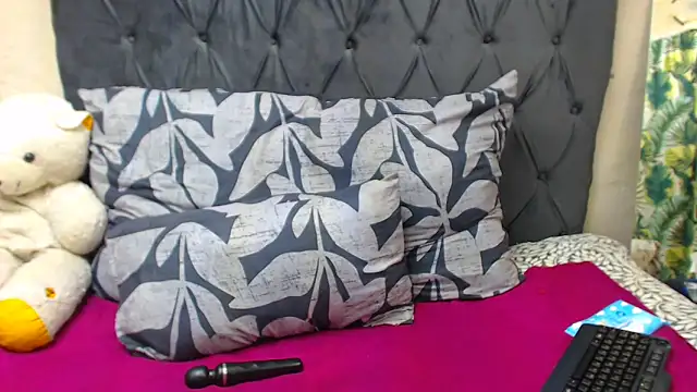 SAVAGExBOO online show from 01-25-25, 03:09