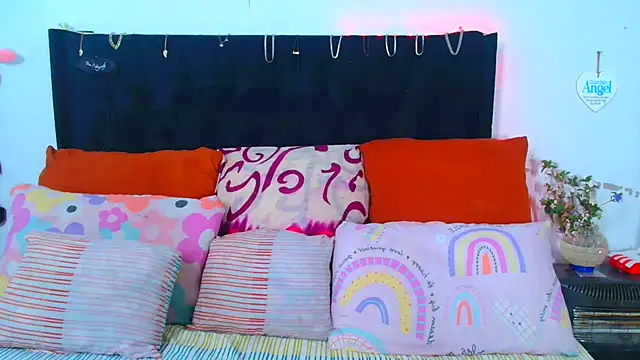 SAVAGExBOO online show from 09-12-25, 10:10