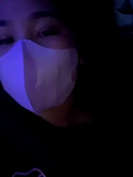 -SingleMom- online show from 10-22-25, 03:23