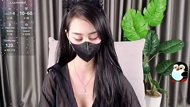 -----Sue----- online show from 02-24-25, 12:48