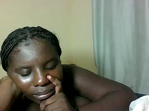 hotebbbyy online show from 11-21-25, 07:12