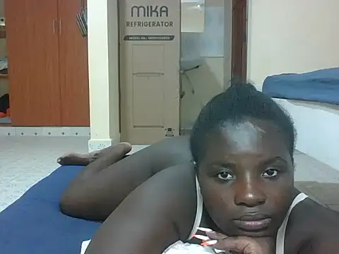 hotebbbyy online show from 02-08-26, 11:13