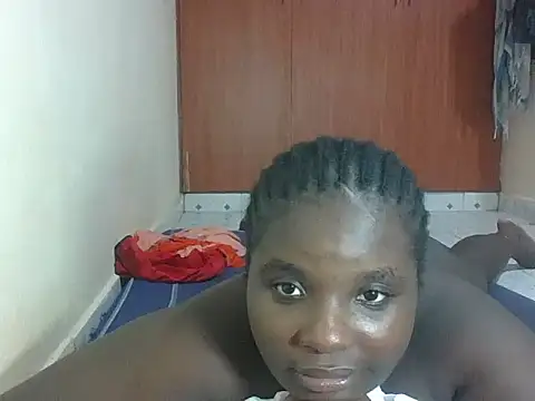 hotebbbyy online show from 05-05-26, 07:22