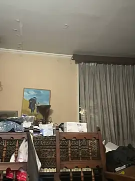 Snapshot of hairyhulk chatting on 01-08-25, 07:45 hairyhulk online show from 01-08-25, 07:45