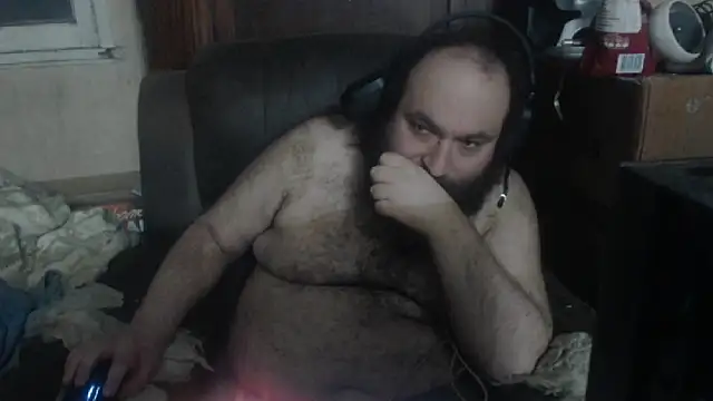 Snapshot of hairyhulk chatting on 01-20-25, 09:35 hairyhulk online show from 01-20-25, 09:35