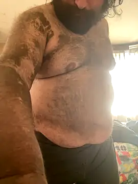 Snapshot of hairyhulk chatting on 10-15-25, 09:26 hairyhulk online show from 10-15-25, 09:26