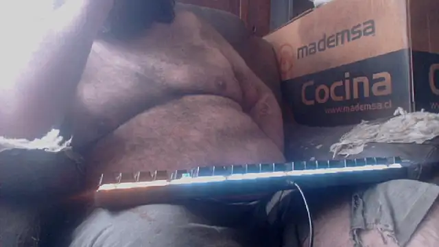 Snapshot of hairyhulk chatting on 10-24-25, 08:38 hairyhulk online show from 10-24-25, 08:38