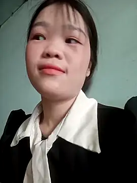 Snapshot of ltysl chatting on 05-20-26, 01:56 ltysl online show from 05-20-26, 01:56