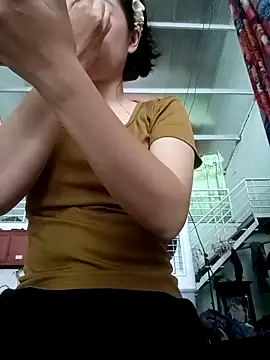 Snapshot of ltysl chatting on 05-26-26, 03:35 ltysl online show from 05-26-26, 03:35