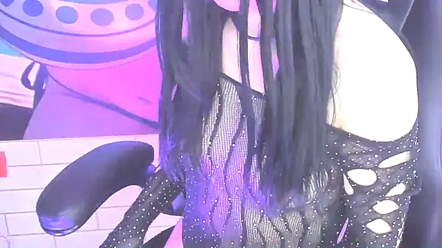 Snapshot of meribeth303av chatting on 07-17-26, 09:19 meribeth303av online show from 07-17-26, 09:19