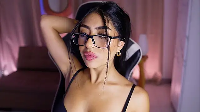 Sara albrecht online show from 01-21-25, 12:18