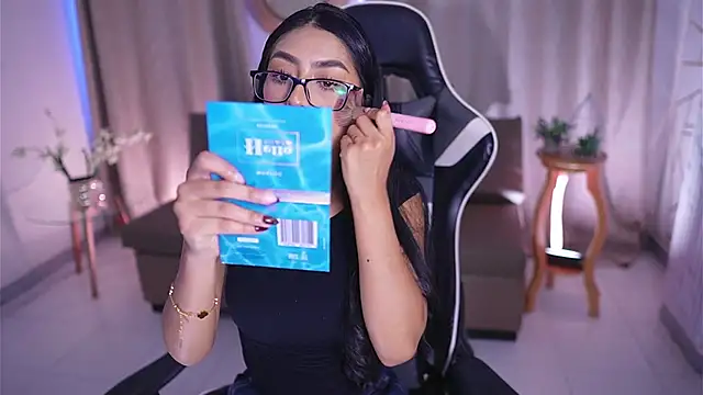 Sara albrecht online show from 02-21-25, 12:50