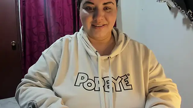 tetasgrandes karol online show from 01-05-25, 03:13