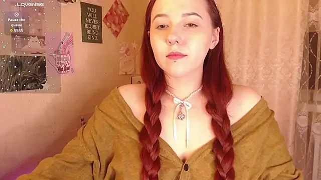 Snapshot of ___CLARY___ chatting on 03-20-25, 11:23 CLARY online show from 03-20-25, 11:23