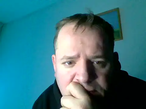 lobito1997 online show from 03-17-25, 06:32