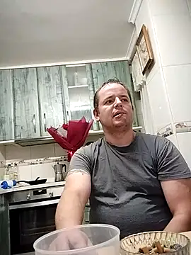 lobito1997 online show from 11-16-25, 01:55