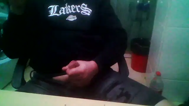 lobito1997 online show from 03-01-26, 04:36