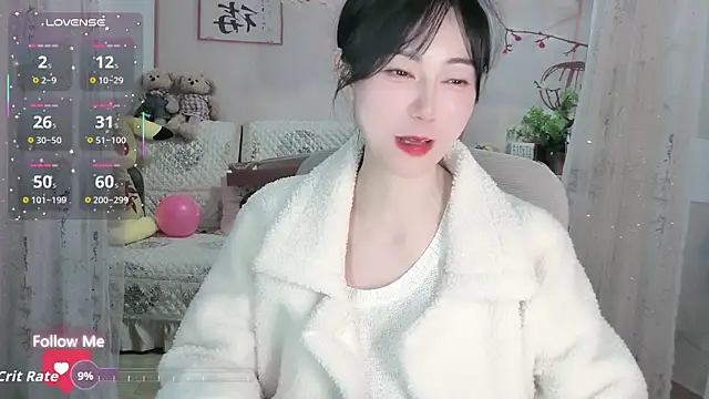 Lisa-s online show from 10-26-25, 01:28