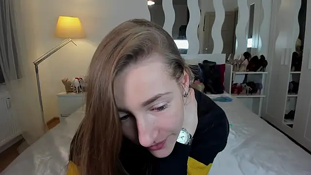 KateRedgar online show from 02-24-25, 04:26