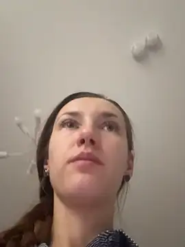 KateRedgar online show from 03-19-26, 01:59