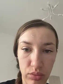 KateRedgar online show from 04-06-26, 06:25