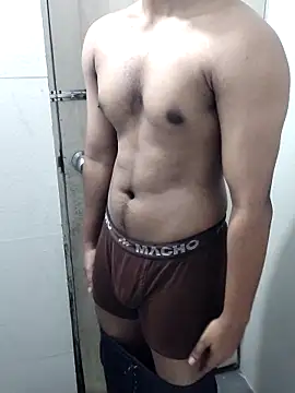 hottboy 39 online show from 11-20-25, 09:09