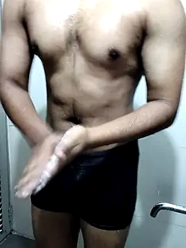Snapshot of hottboy_39 chatting on 05-19-26, 09:59 hottboy 39 online show from 05-19-26, 09:59