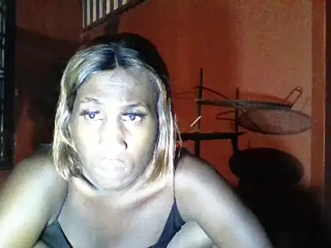 Snapshot of Moorella1 chatting on 02-24-25, 06:26 Moorella1 online show from 02-24-25, 06:26