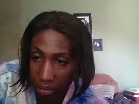 Snapshot of Moorella1 chatting on 03-07-25, 11:29 Moorella1 online show from 03-07-25, 11:29