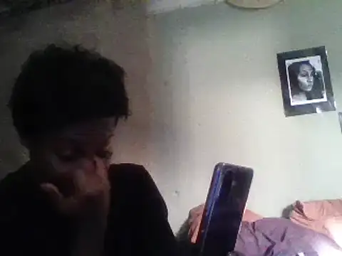 Snapshot of Moorella1 chatting on 03-14-25, 03:25 Moorella1 online show from 03-14-25, 03:25