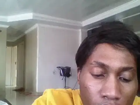 Snapshot of Moorella1 chatting on 03-18-25, 12:25 Moorella1 online show from 03-18-25, 12:25
