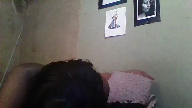 Snapshot of Moorella1 chatting on 09-17-25, 06:26 Moorella1 online show from 09-17-25, 06:26