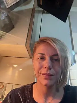 tanyagrey online show from 12-19-25, 09:49