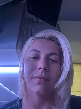Snapshot of tanyagrey chatting on 06-05-26, 05:47 tanyagrey online show from 06-05-26, 05:47