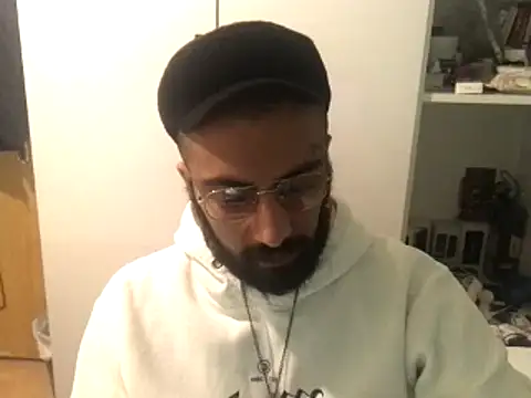 Snapshot of MasterKARATASSAKK chatting on 02-28-25, 08:50 MasterKARATASSAKK online show from 02-28-25, 08:50