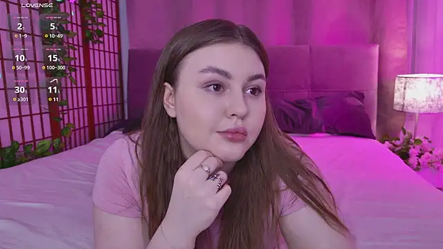 Mia  Peach online show from 02-20-25, 12:08