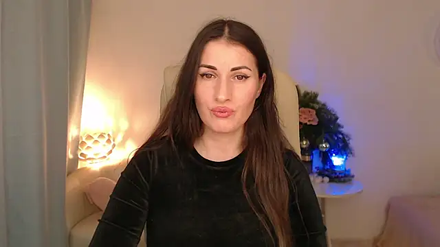 Snapshot of MaryMalory11 chatting on 12-20-25, 06:15 MaryMalory11 online show from 12-20-25, 06:15