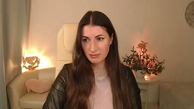 Snapshot of MaryMalory11 chatting on 02-26-26, 05:45 MaryMalory11 online show from 02-26-26, 05:45