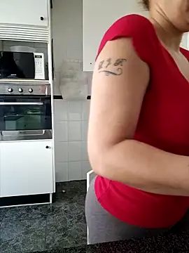 lamorbosa37 online show from 12-18-24, 12:29