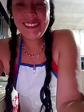 Snapshot of amatista_3012 chatting on 04-07-26, 01:44 amatista 3012 online show from 04-07-26, 01:44