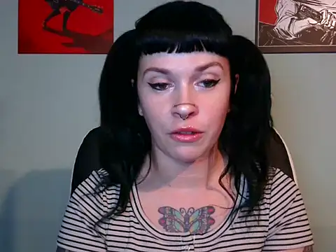 Snapshot of Marcelinegoddess chatting on 12-31-24, 03:34 Marcelinegoddess online show from 12-31-24, 03:34