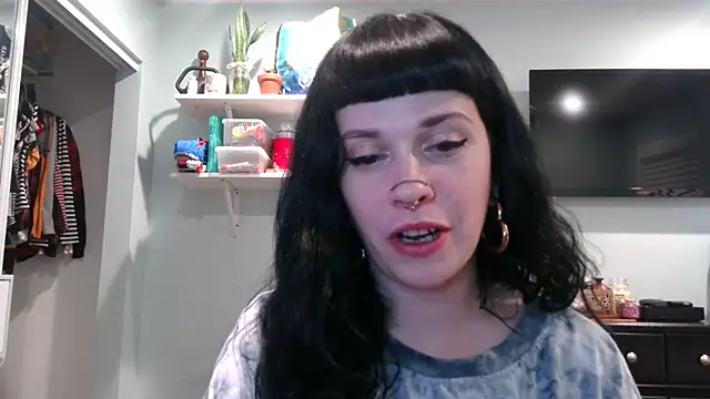Snapshot of Marcelinegoddess chatting on 01-23-25, 04:30 Marcelinegoddess online show from 01-23-25, 04:30