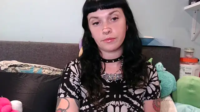 Snapshot of Marcelinegoddess chatting on 09-17-25, 04:30 Marcelinegoddess online show from 09-17-25, 04:30